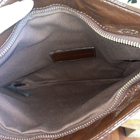 COPY - 🤎Vintage leather Club Monaco Clutch - Picture 5 of 9